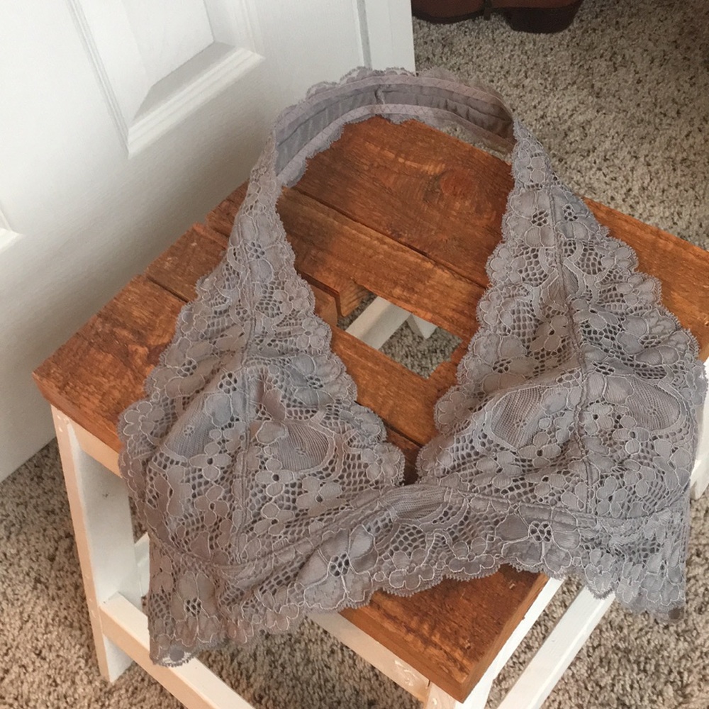 Francesca’s grey halter neck bralette